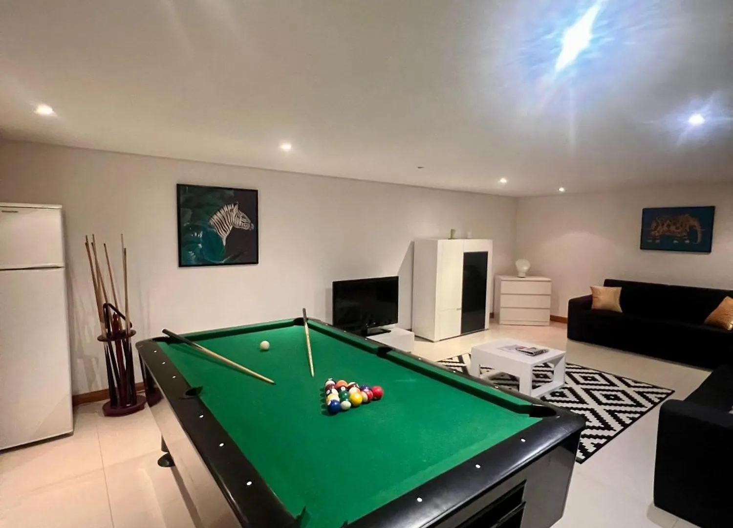 Luxury Villa 3+1 Bd & Pool/Jacuzzi/Golf/Beach Vale do Lobo